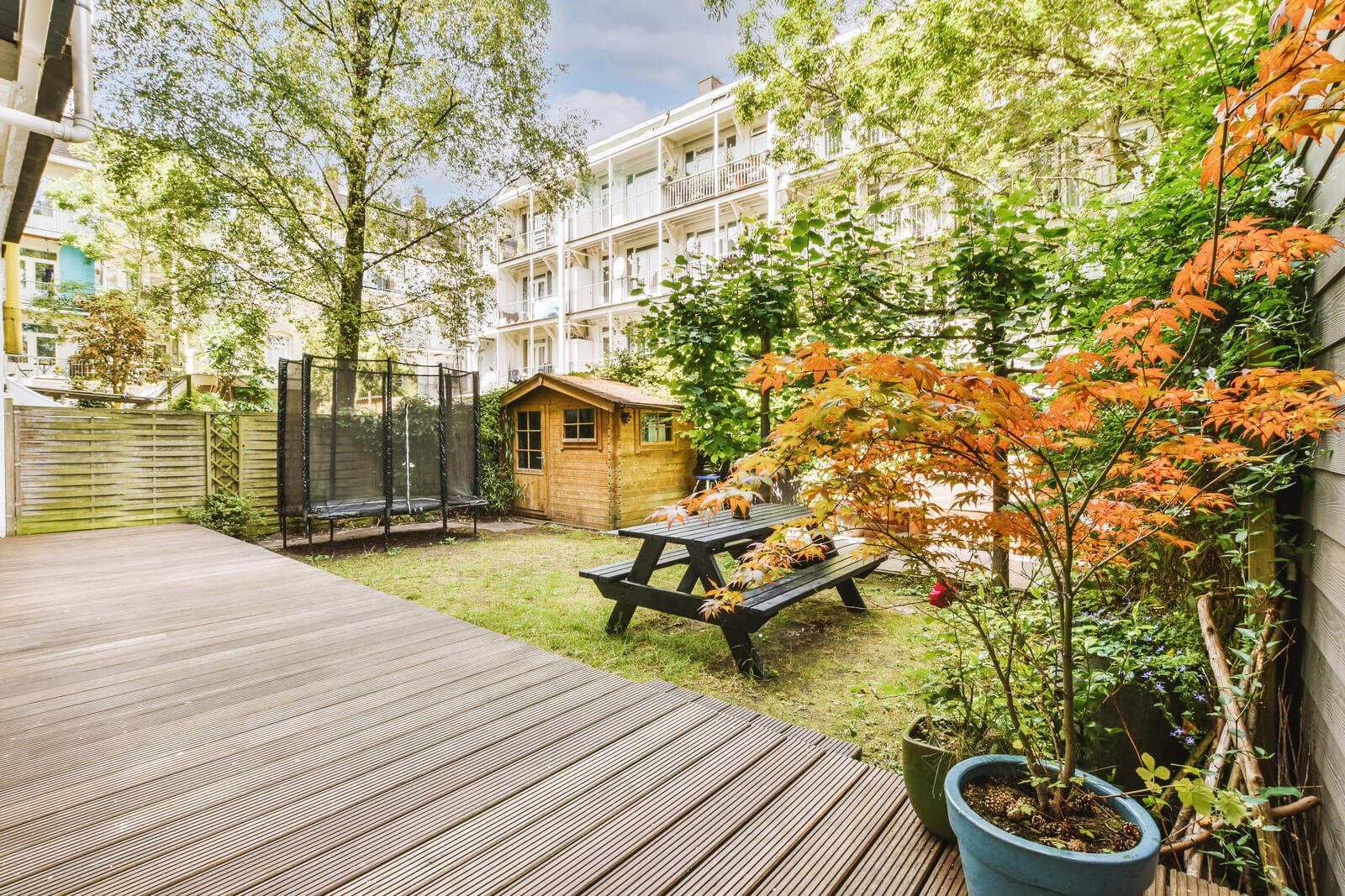 neat patio with sitting area 2025 02 10 06 07 01 utc.jpg